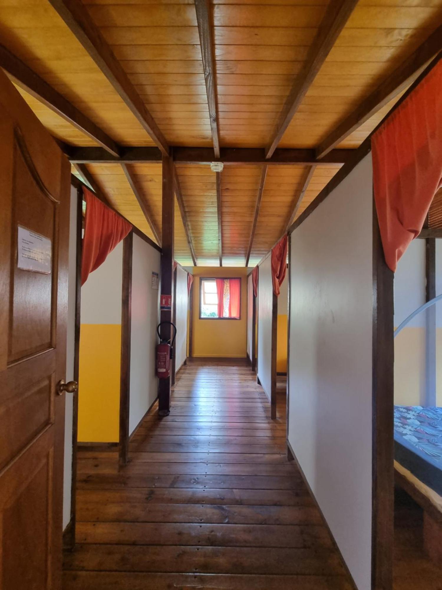 Painapaopao Backpacker Pansiyon Moorea Dış mekan fotoğraf